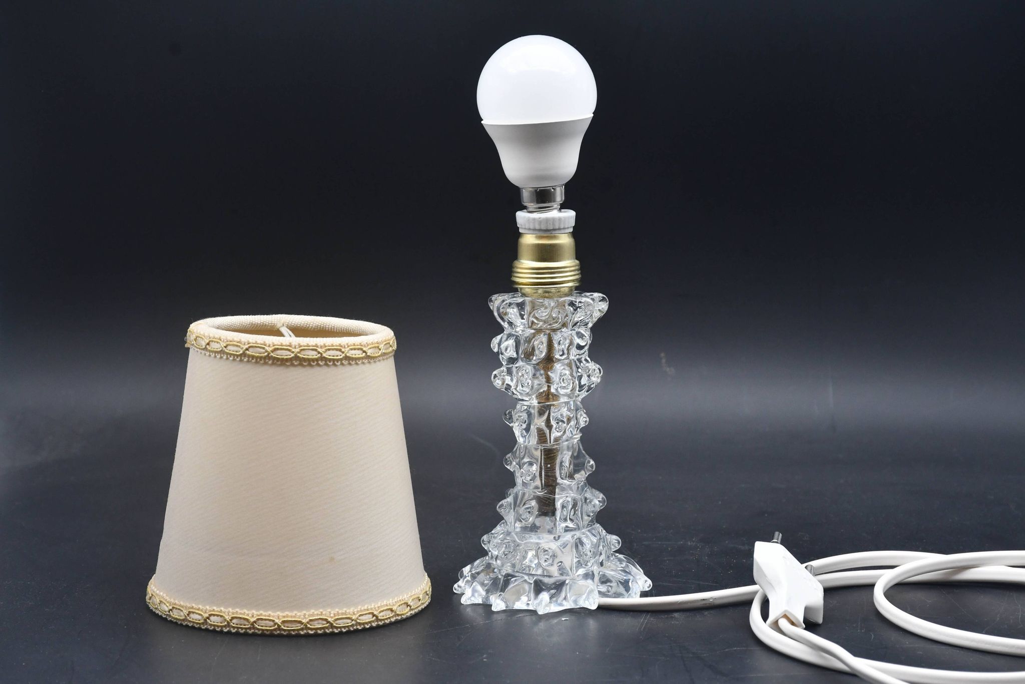 Charming Table Lamp in Rostrato Murano Glass Vase for Barovier & Toso, 1940s