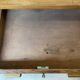 Bureau de ministre vintage double caisson en chêne – Milieu de pièce