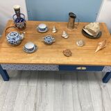 Table basse bleue