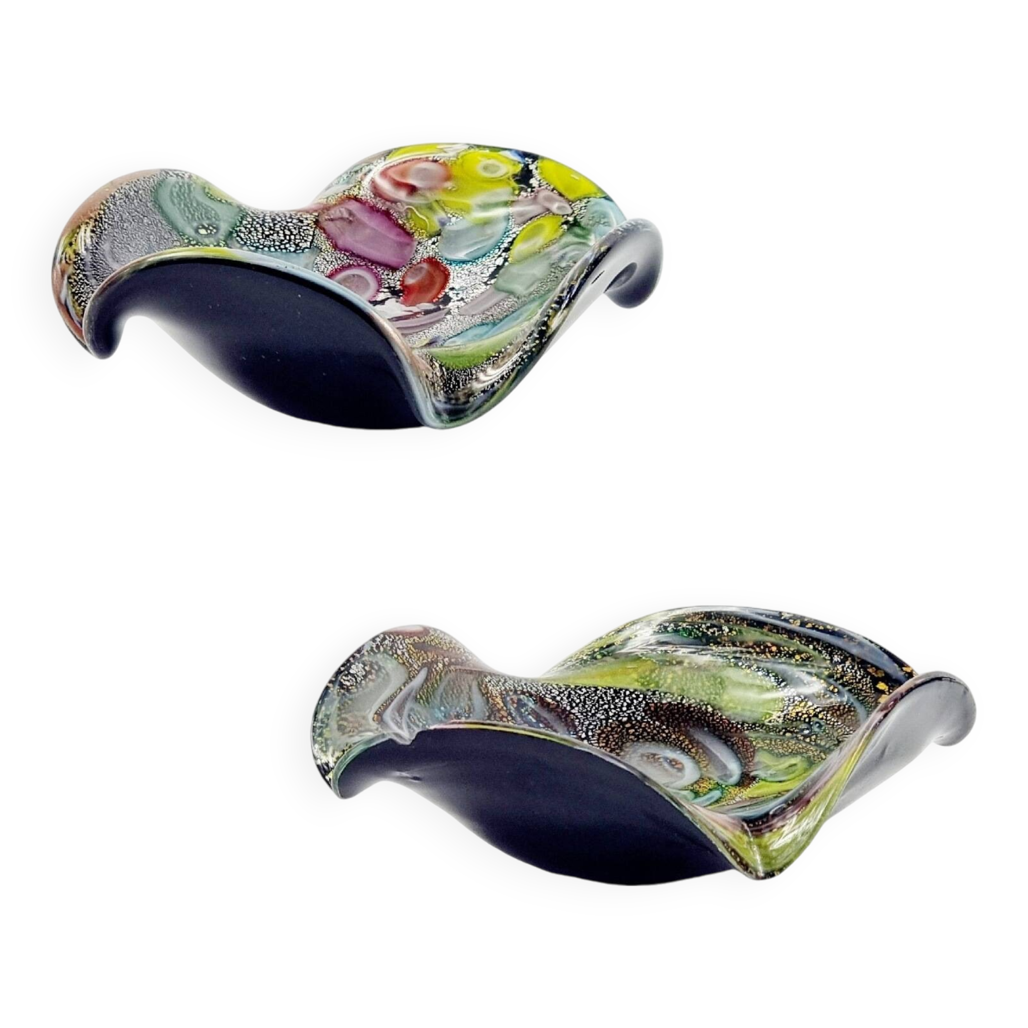 Pair of Mid Century Murano Glass Bowls by Dino Martens for AVEM (Italy, 1950s/1960s)