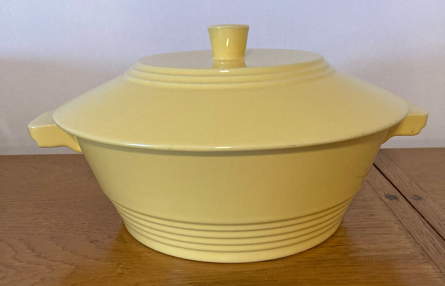 Tureen or vegetable "Gien"