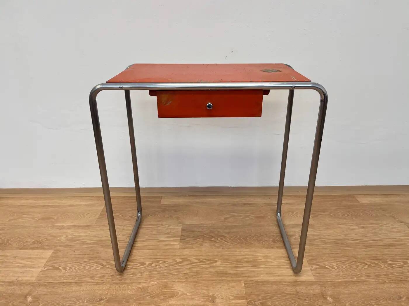 Bauhaus tubular steel chrome table model R12 by Robert Slezak - 1930s