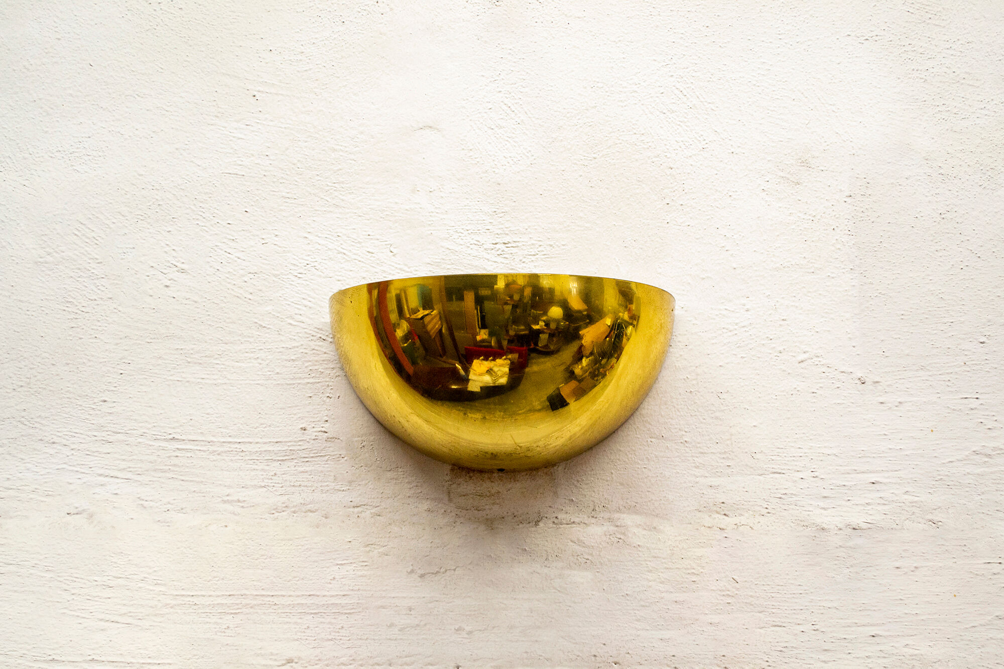 Brass wall lamp Italy 70s