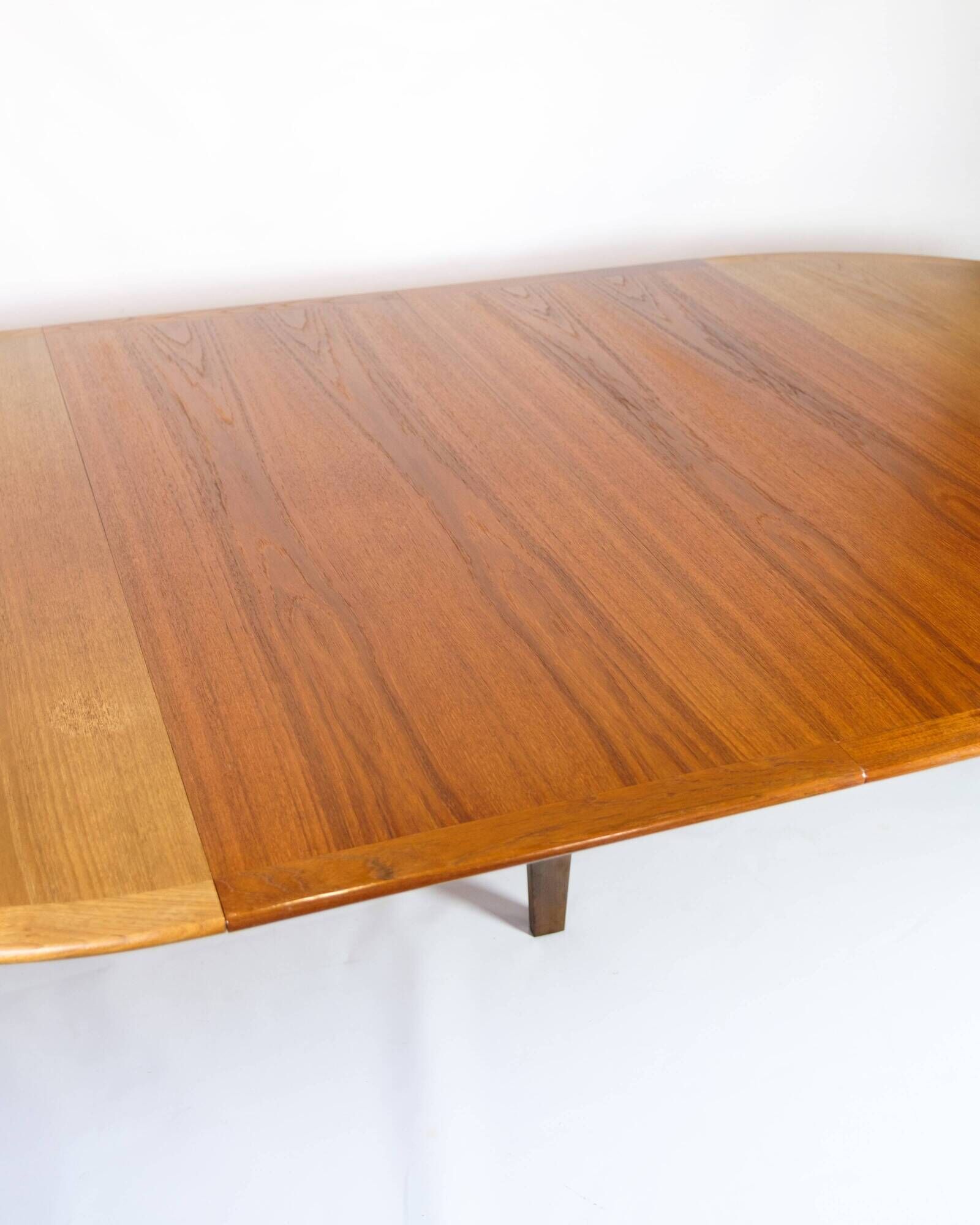 Table à manger ronde avec rallonges - Teck - Grete Jalk - P. Jeppesen - Années 1960