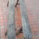 Paire de bancs en bois