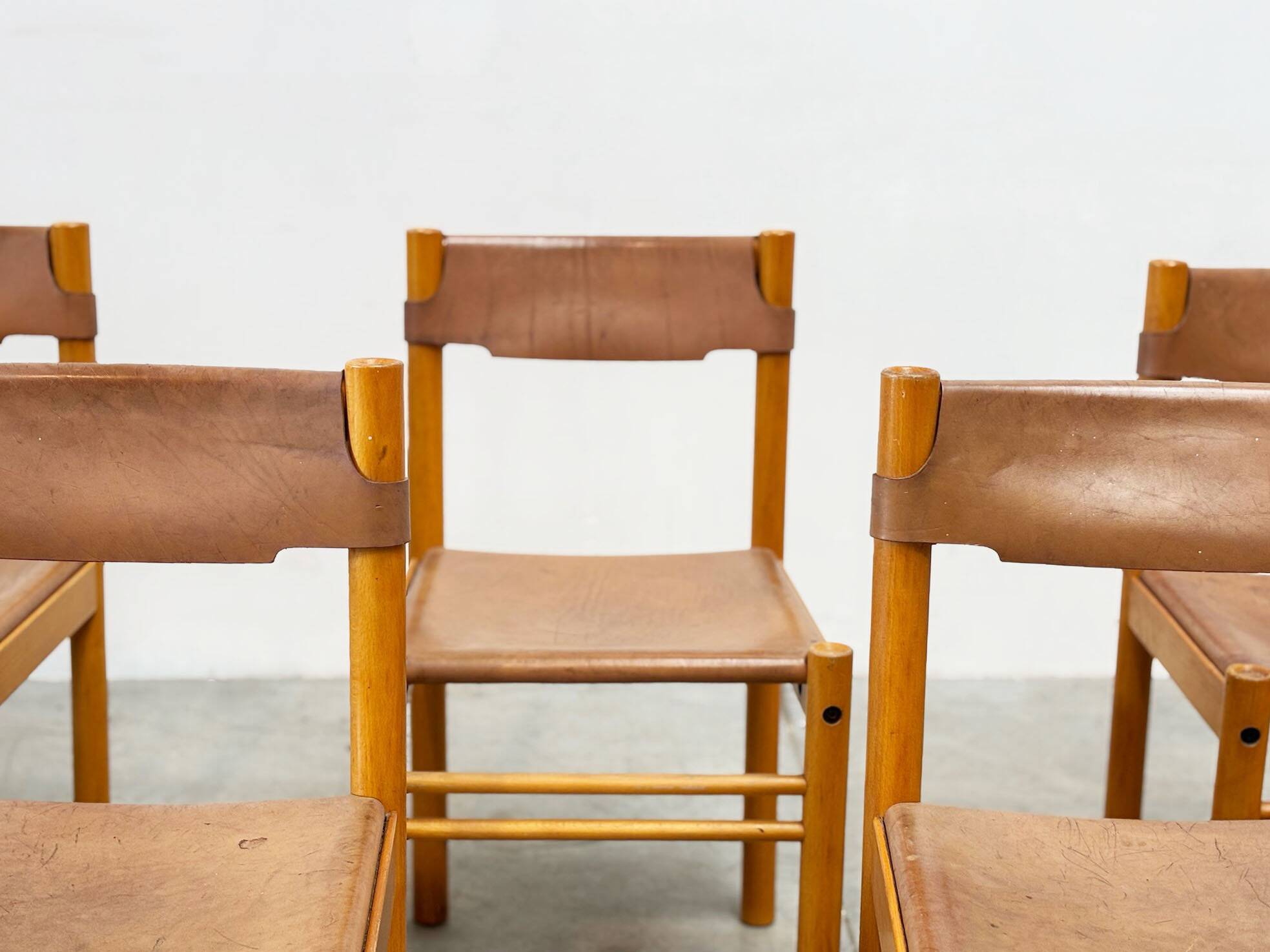 Exceptional set of eight dining chairs by Ibisco Sedie
