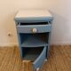 Table de chevet bleue vintage enfant