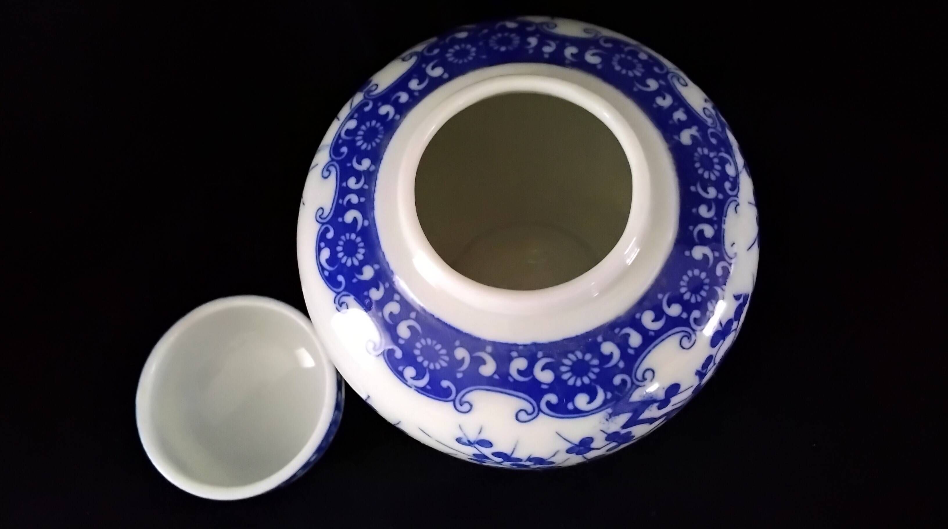 Japanese porcelain teapot