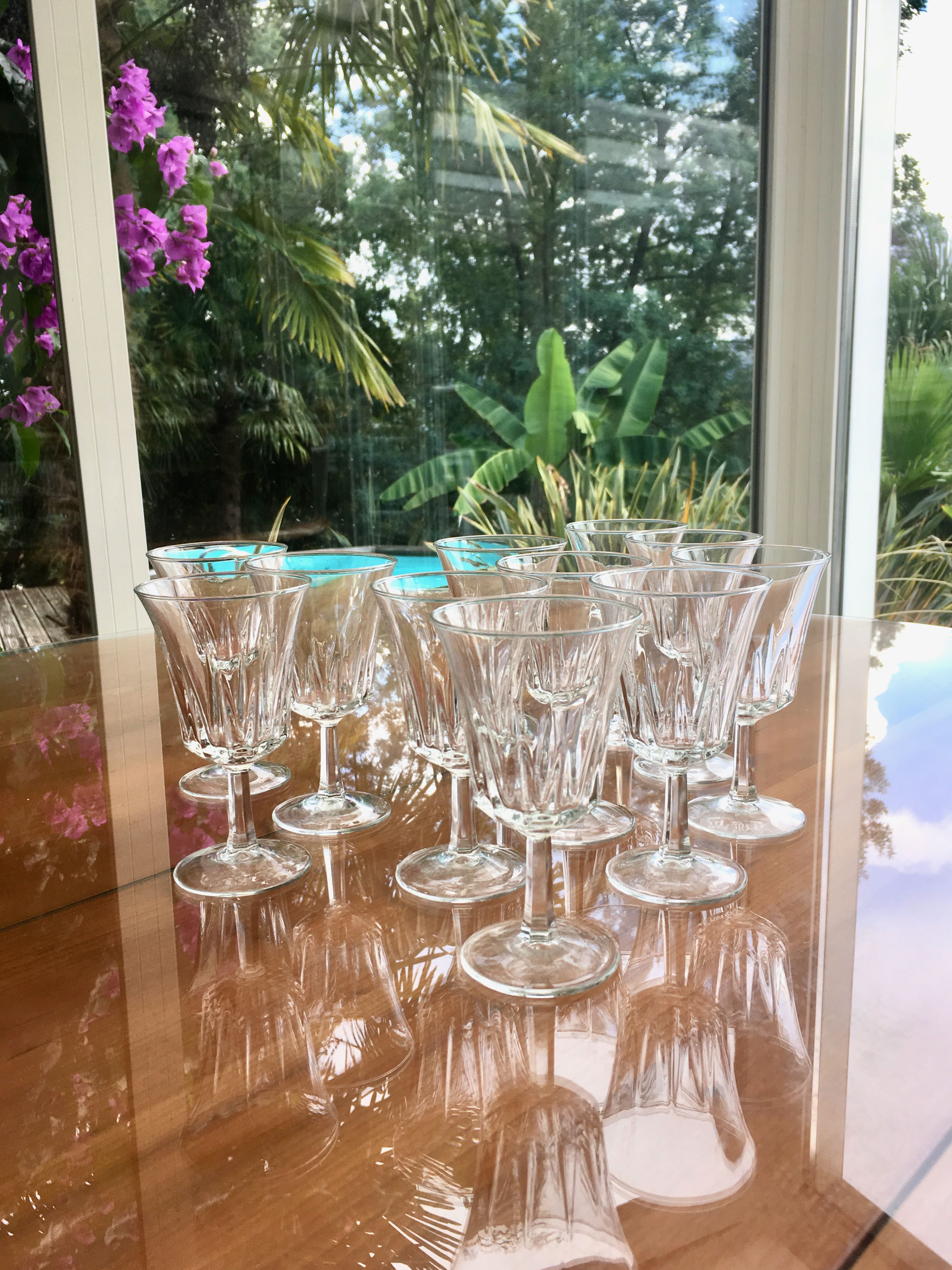Set 11 vintage wine glasses