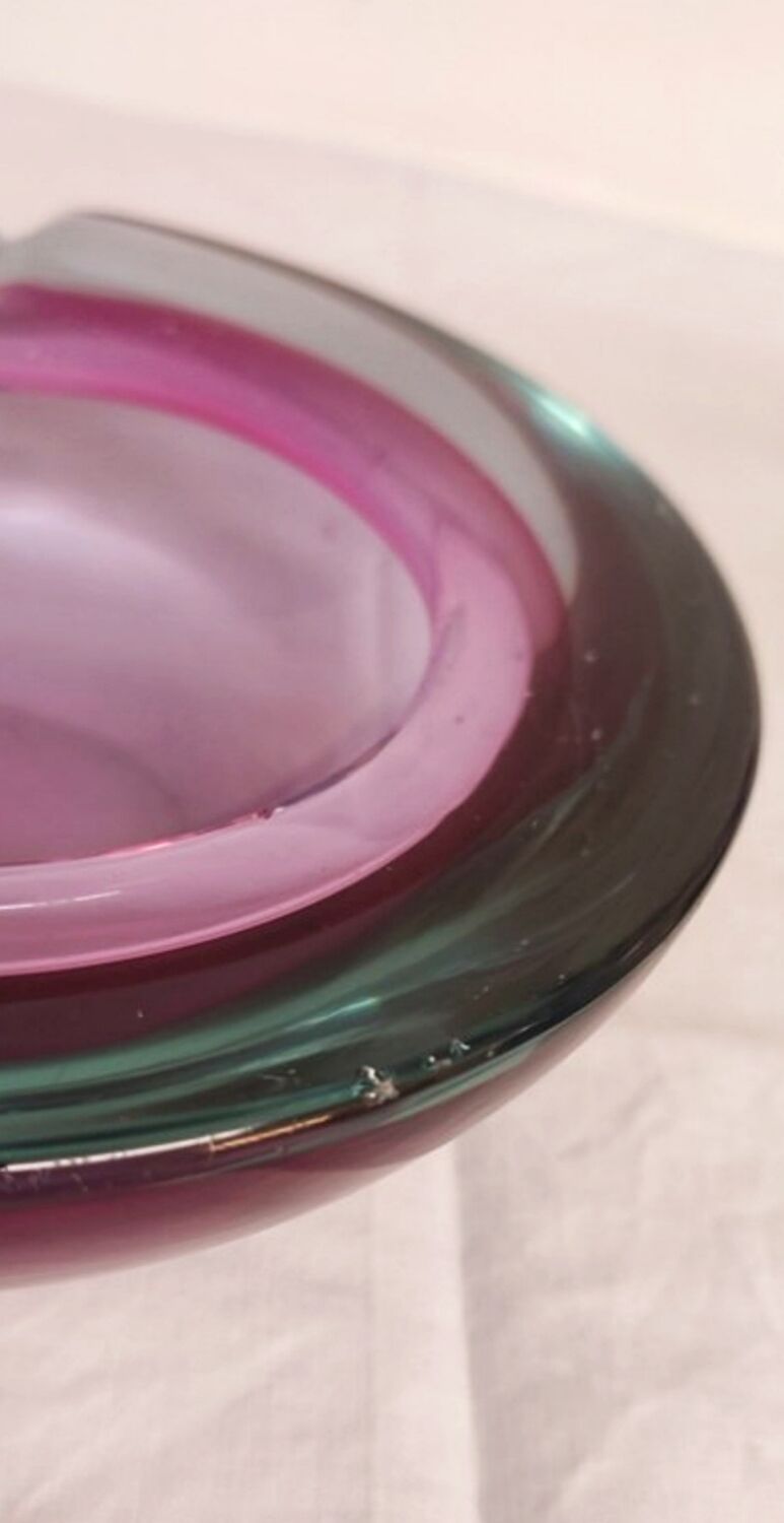 Cendrier en verre de Murano. Italie, années 1970.