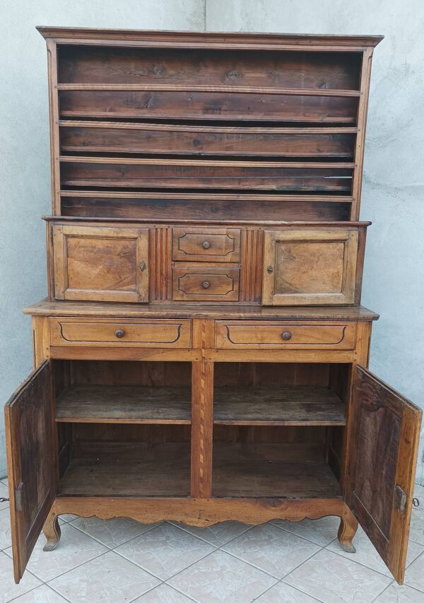 Vaisselier Louis XV en noyer