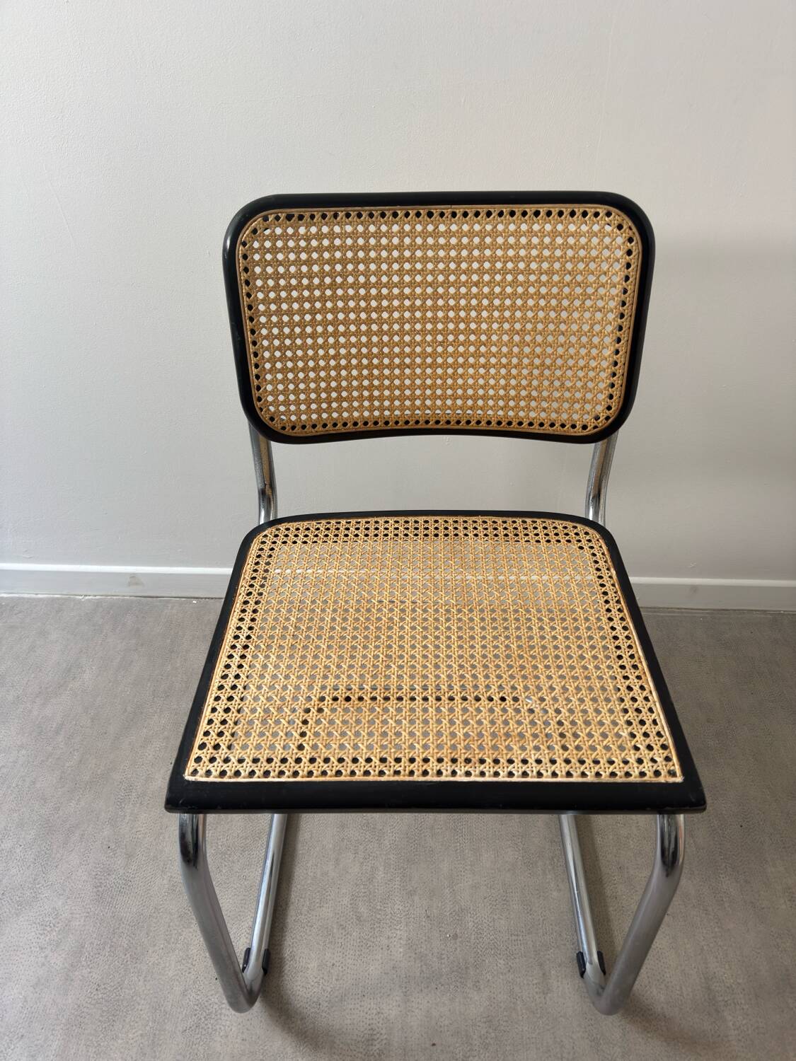 Chaise Marcel Breuer B32 Noire Made in Italy