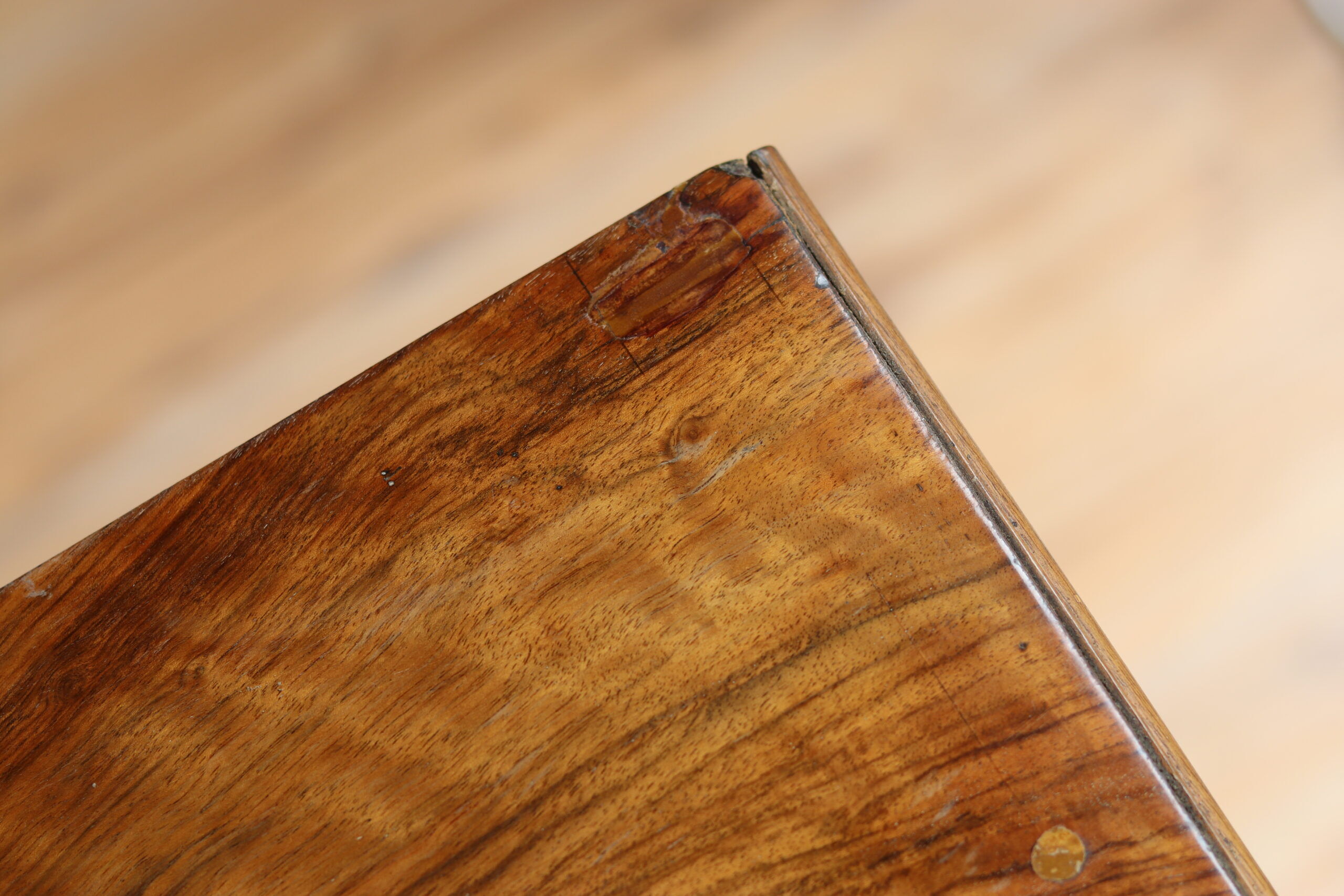 Tiered walnut desk, 19th century (circa 1860)