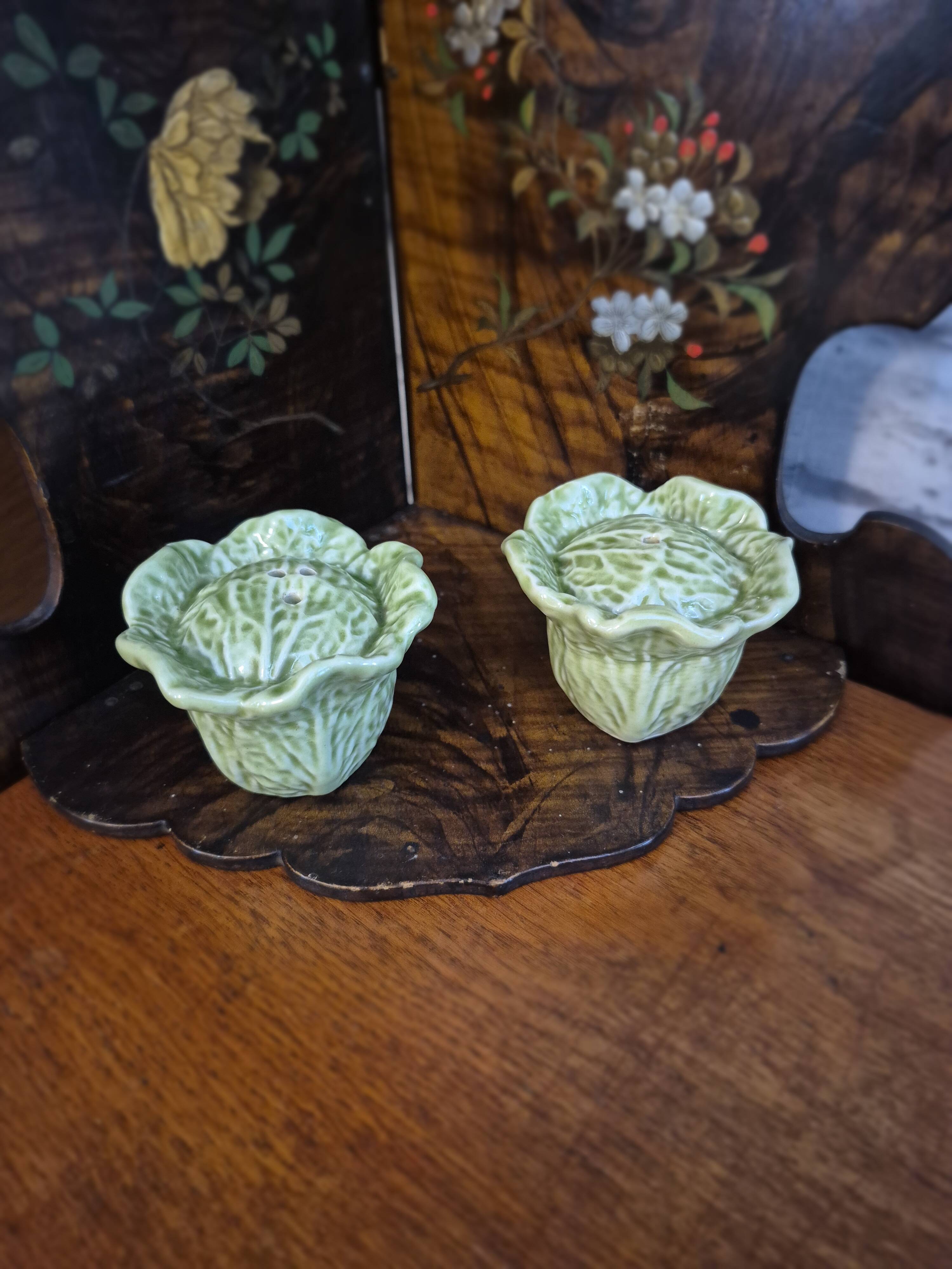 Vintage cabbage barbotine salt and pepper shaker duo