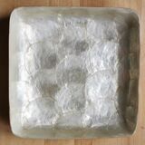 Trays mother-of-pearl petals and vintage fiber