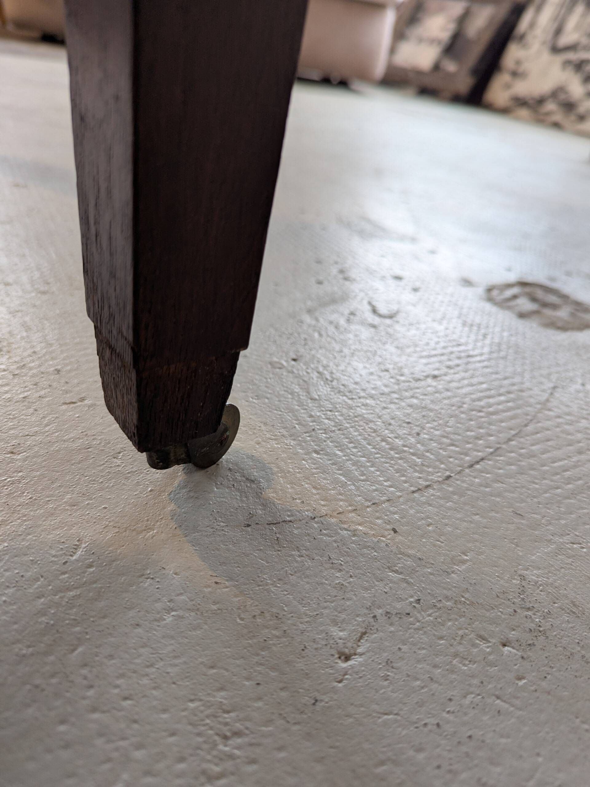 Campaign table in solid oak, Directoire style.