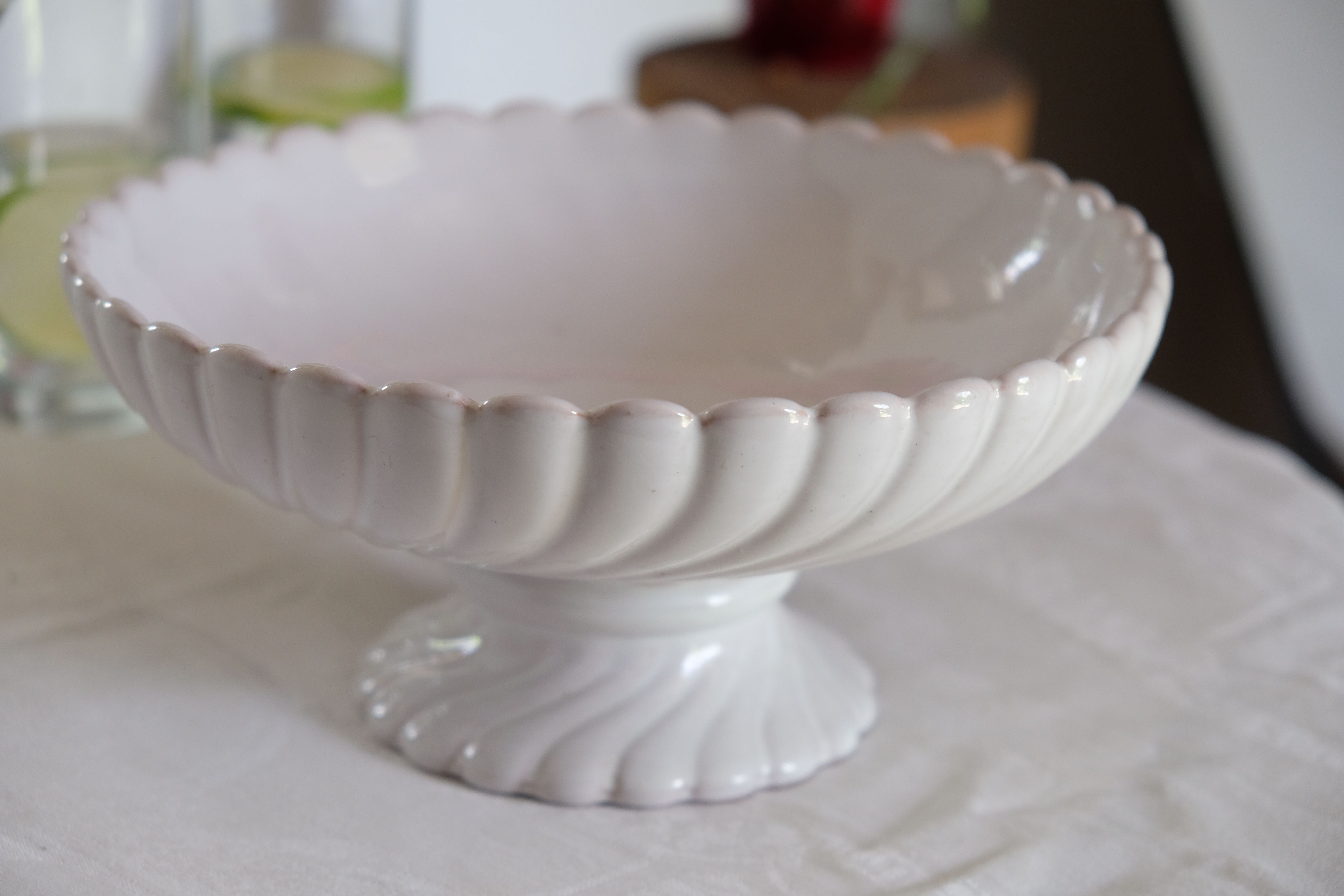 Old white sted fruit cup Lallier Moutiers