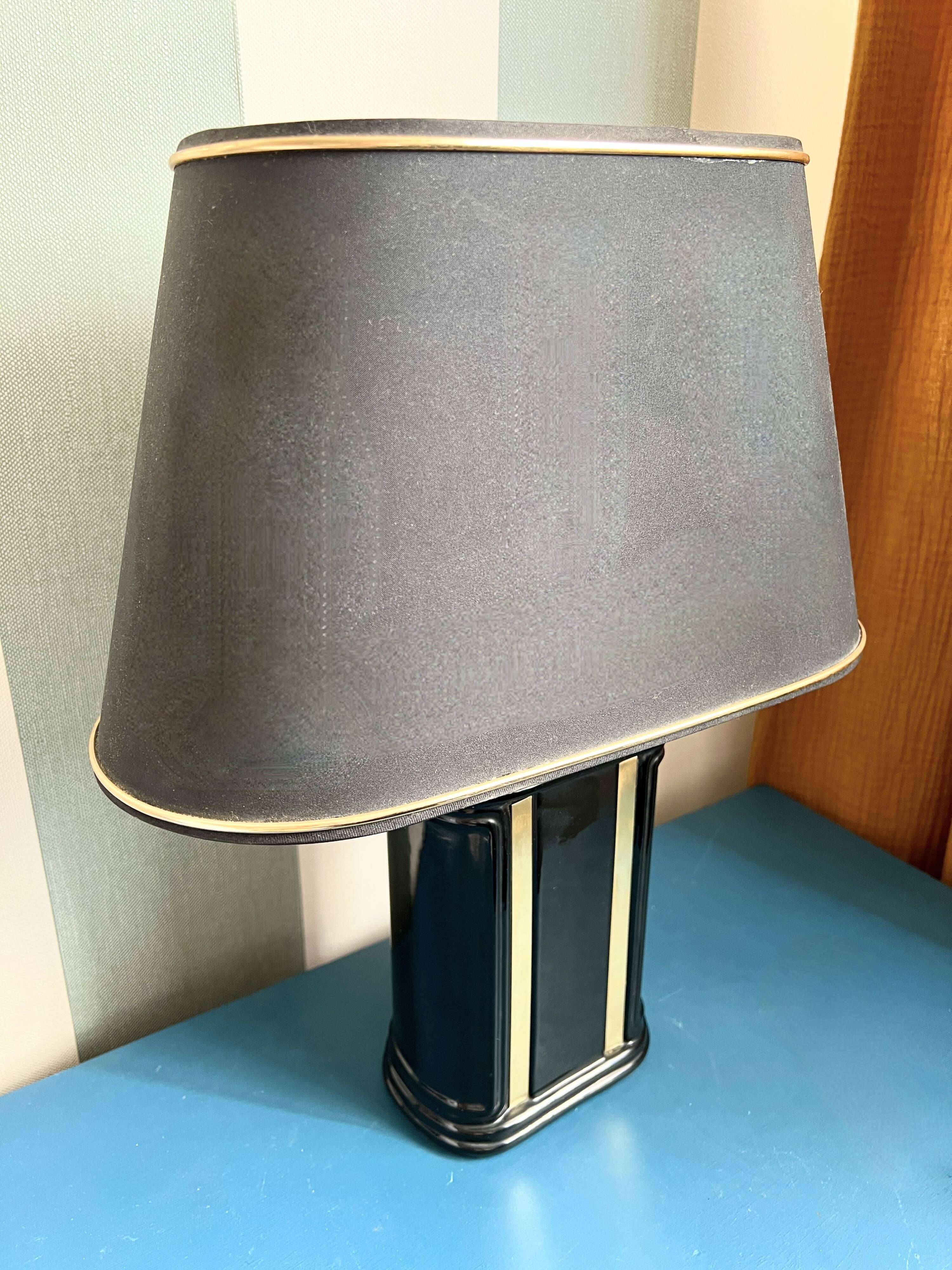 Vintage black & gold ceramic table lamp