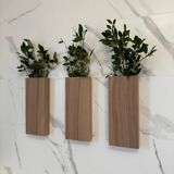 Wall vase