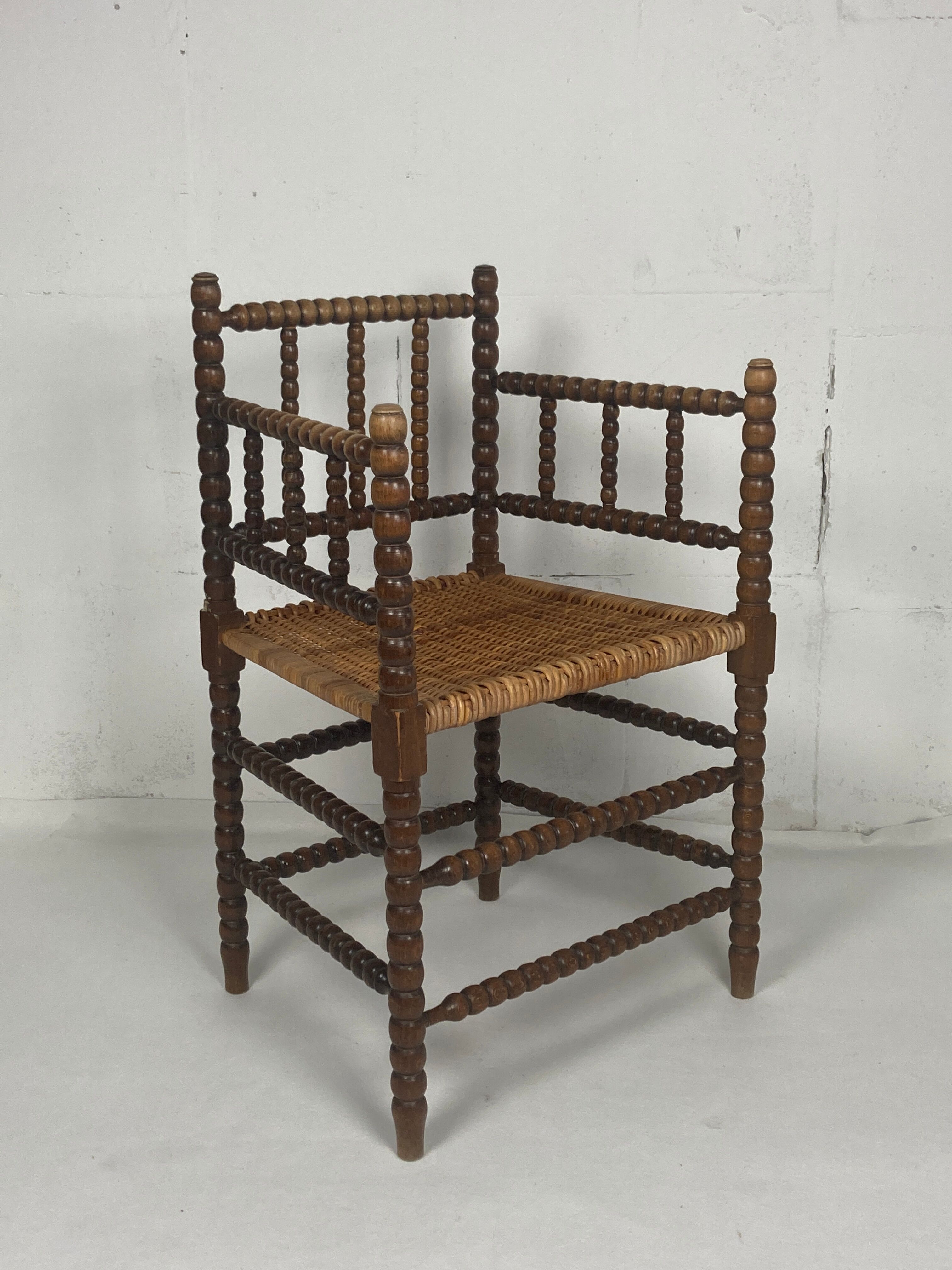 Fauteuil en osier et en bois tourné, années 1930 - 1950