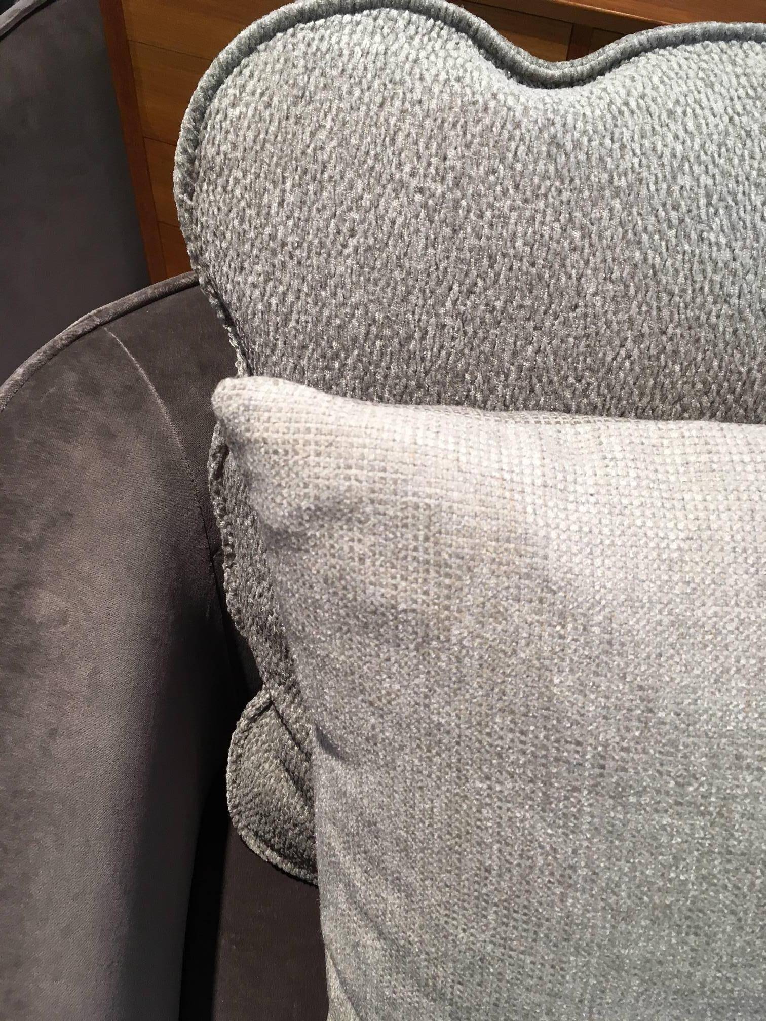 Fauteuils en velours violet par Arketipo