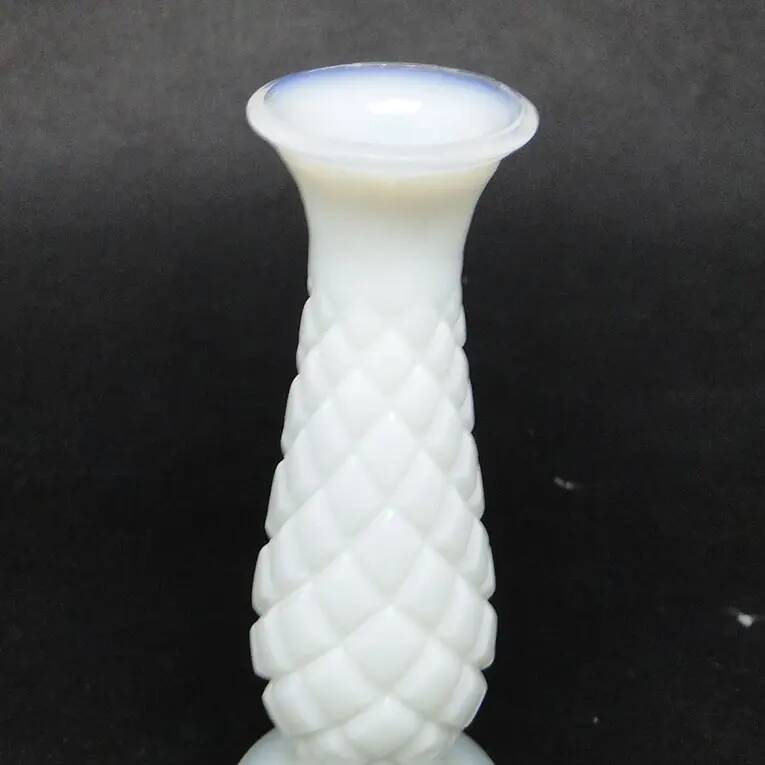 Latticino mid-century modern vase, white glass, Ząbkowice, Poland, 1970s