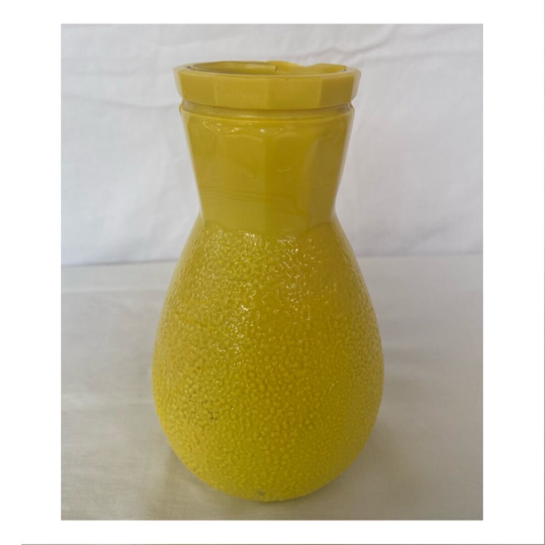 Bottle straw holder orangina