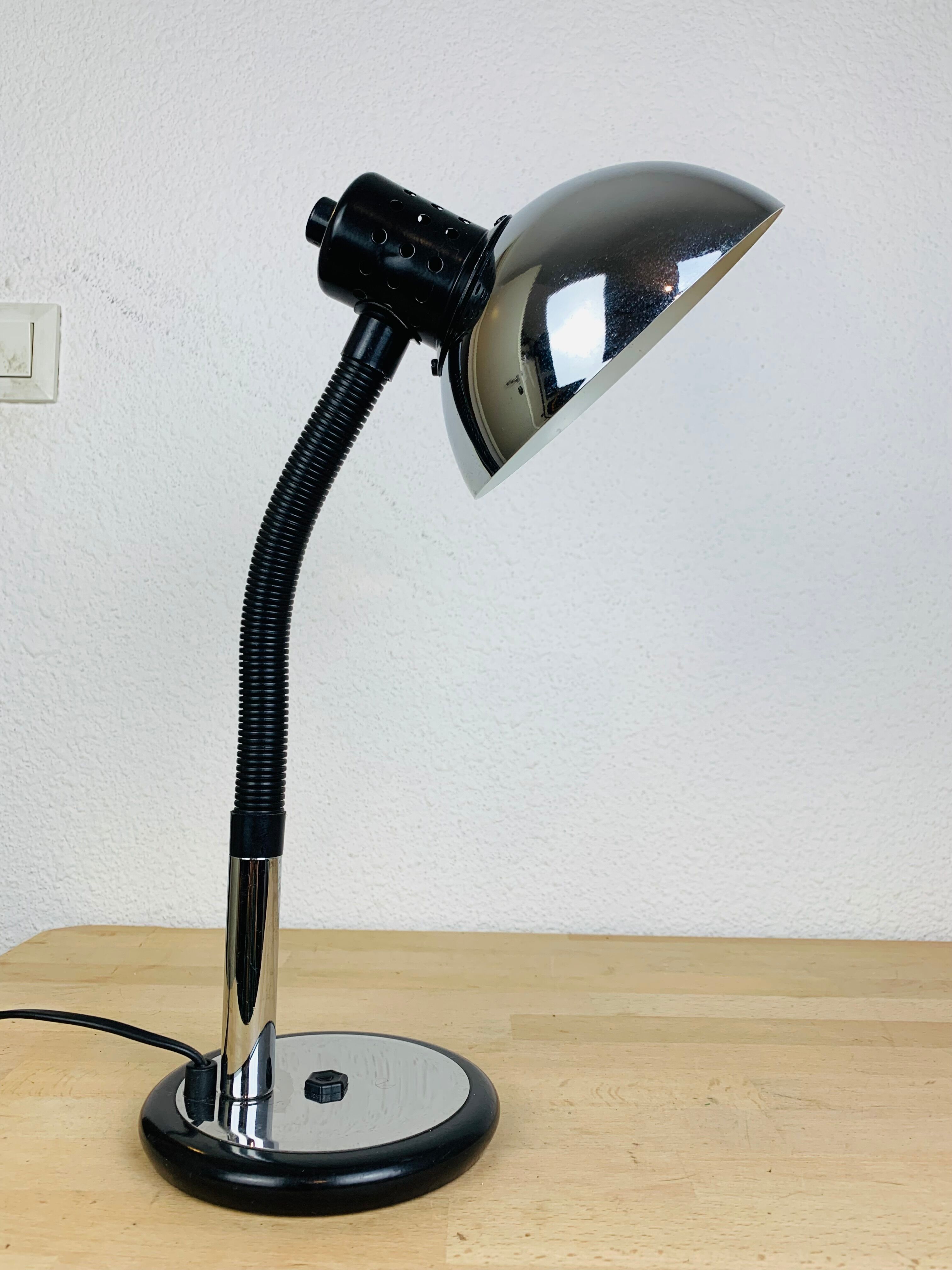 Aluminor chrome metal desk lamp