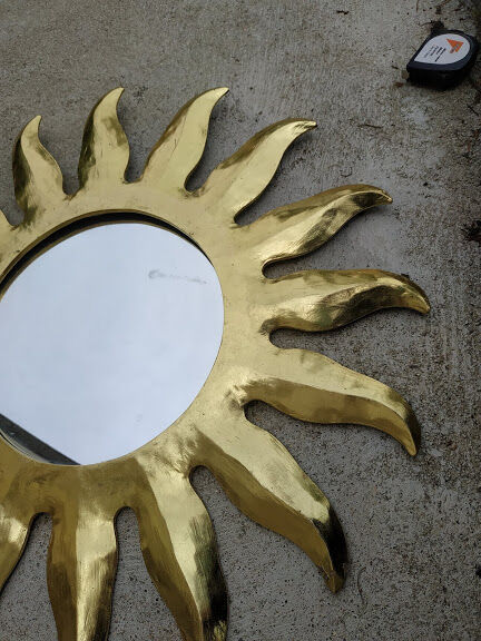 Vintage sun mirror in golden wood 60x60cm