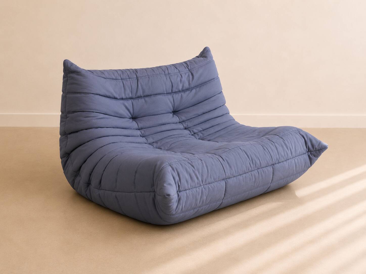 Togo 2-Seater Sofa Ligne Roset - Michel Ducaroy