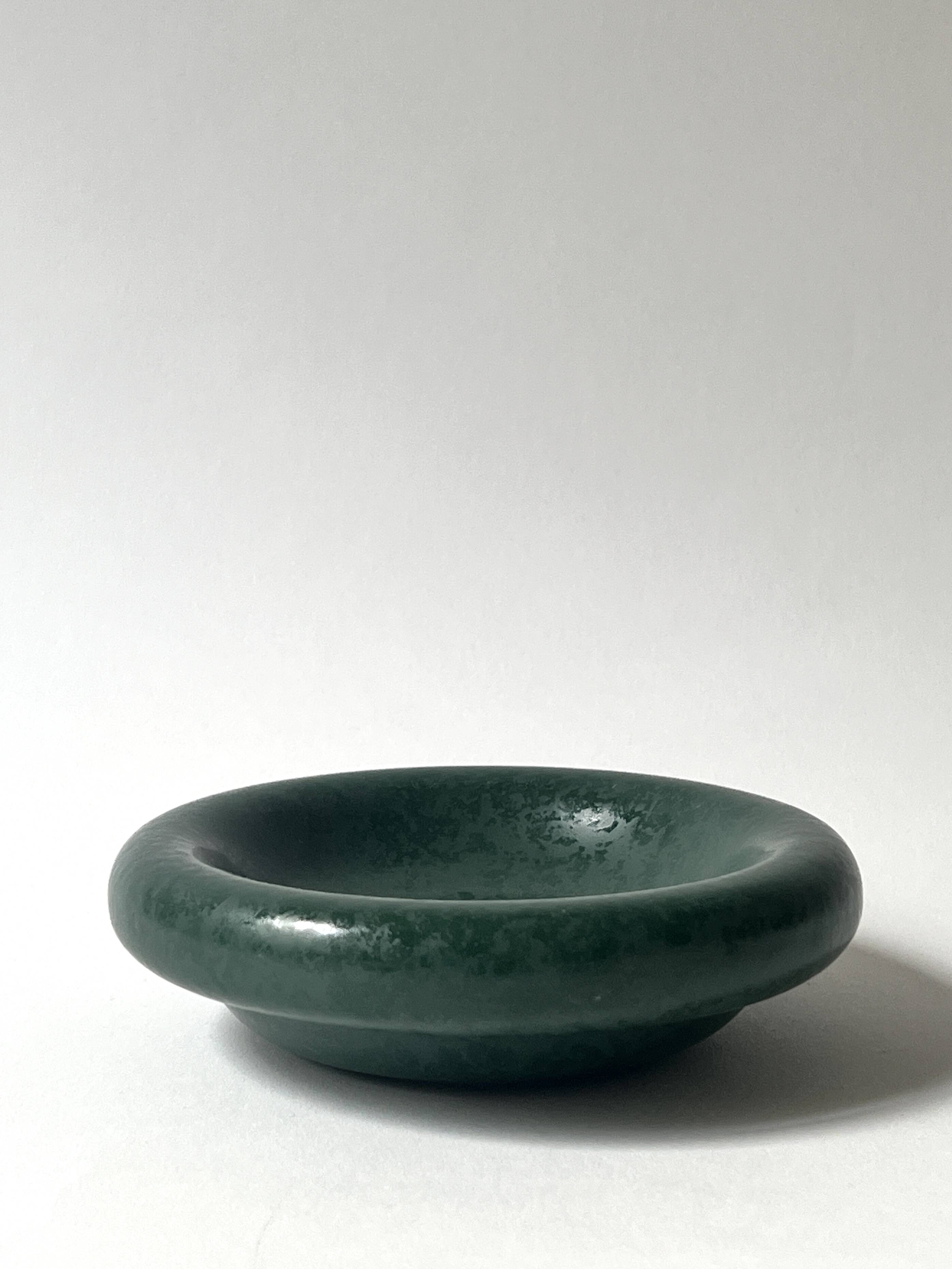 Ashtray / round ceramic catchall in emerald green.