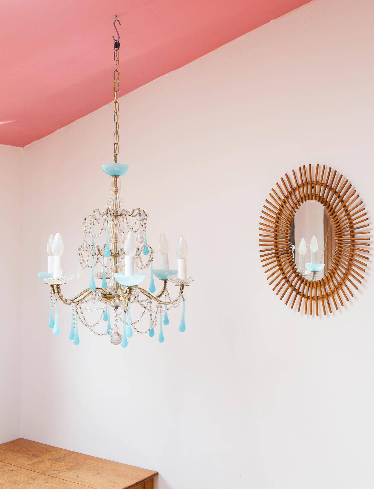 Italian chandelier with 6 arms in blue opaline glass (55 cm)