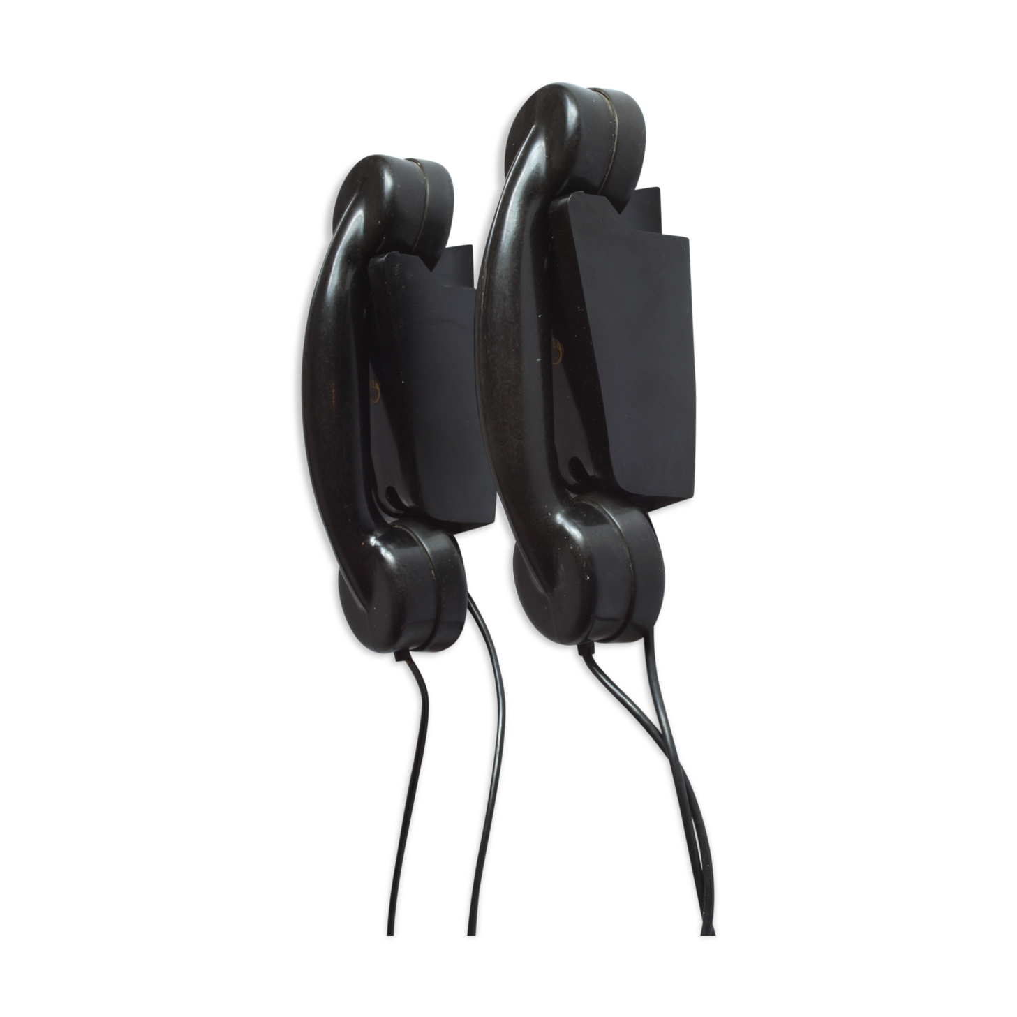Streamline design bakelite intercom telephones by Aiea Antwerp, Belgium 1940s, set of 2.