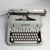 Hermes 3000 typewriter cleaned and tested