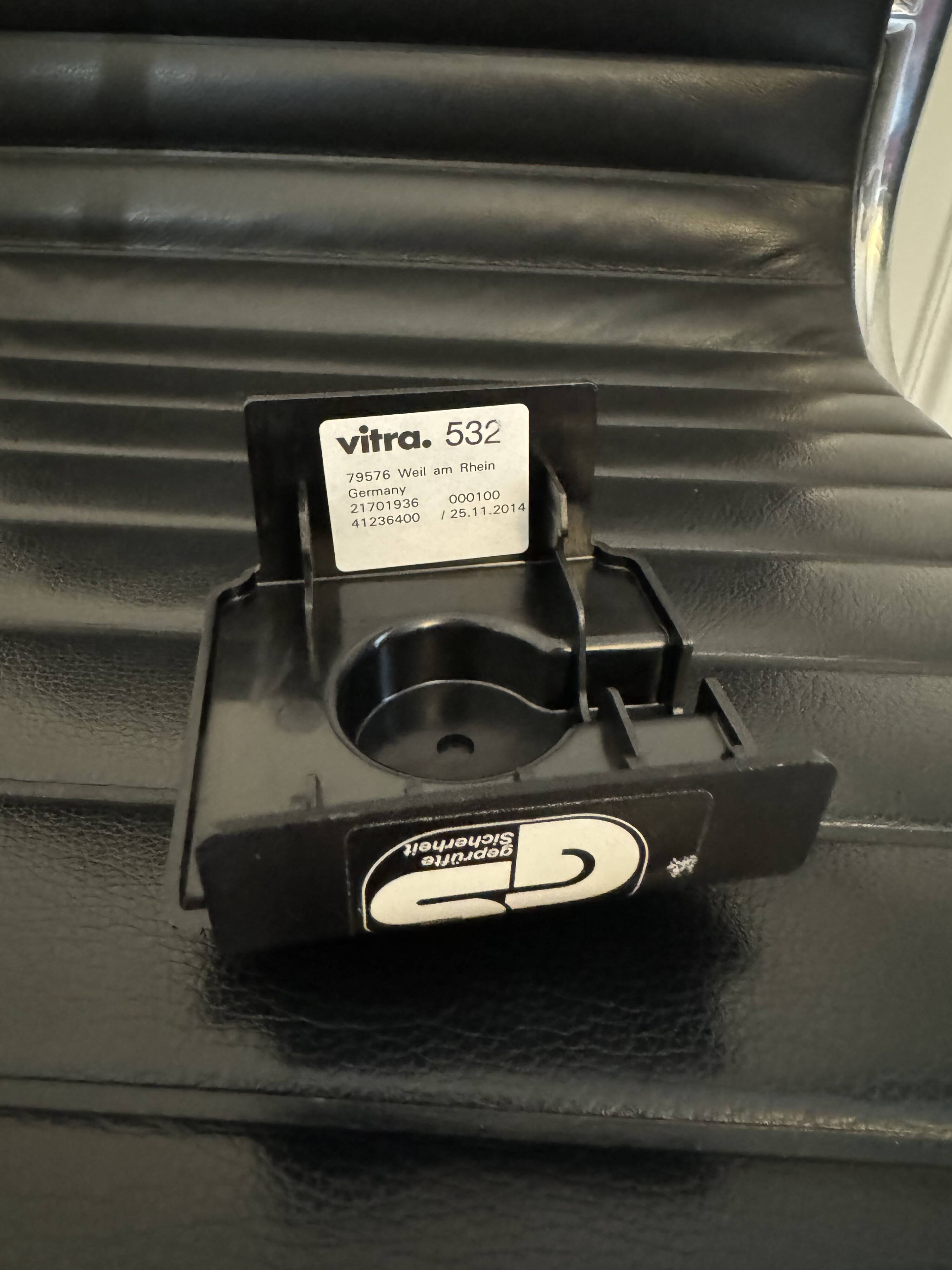 VITRA Office Chair EA 117 Eames Black Leather