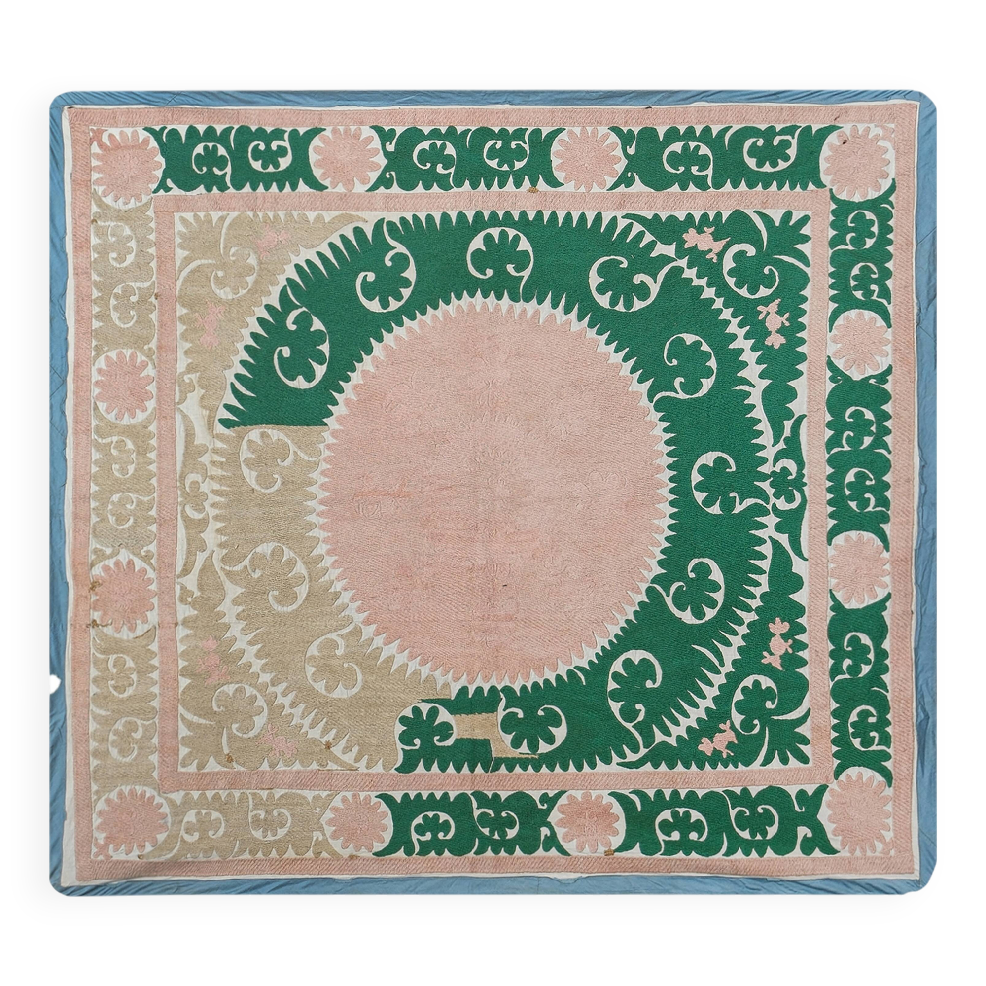 Hand knotted rug, vintage turkish rug 140x152 cm