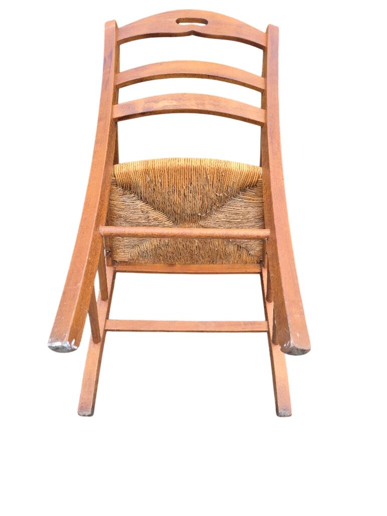 6 chaises + un fauteuil de campagne