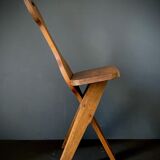 Chaise tripode