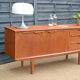 Enfilade anglaise par Jentique en teck