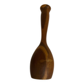 Vase décoratif en bois.