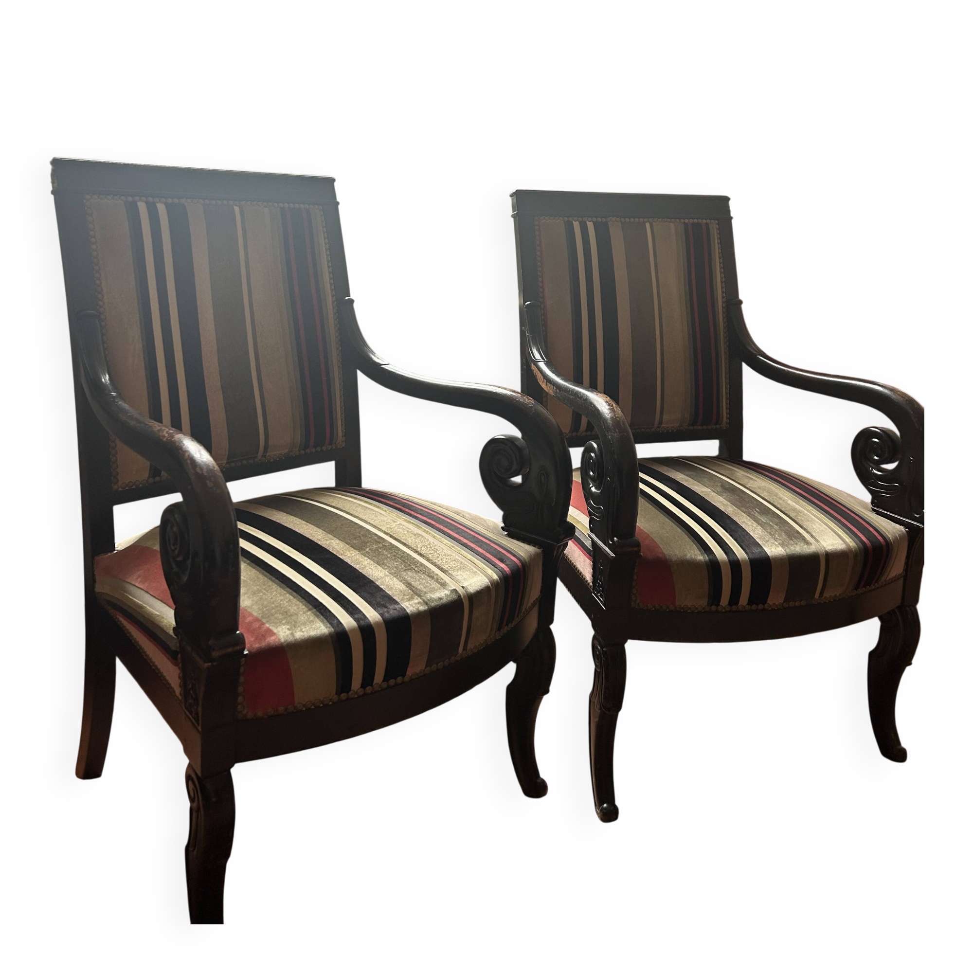 Restoration armchair with mahogany cross.