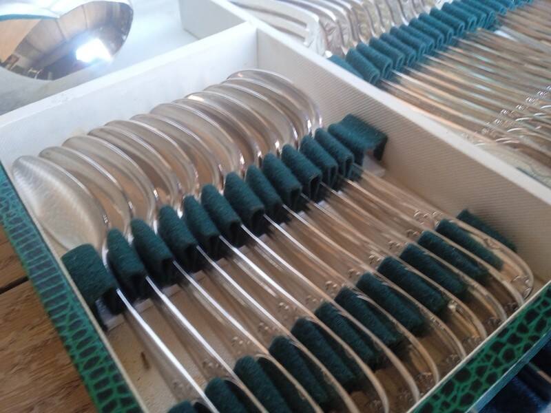 48-piece vintage silver-plated cutlery set