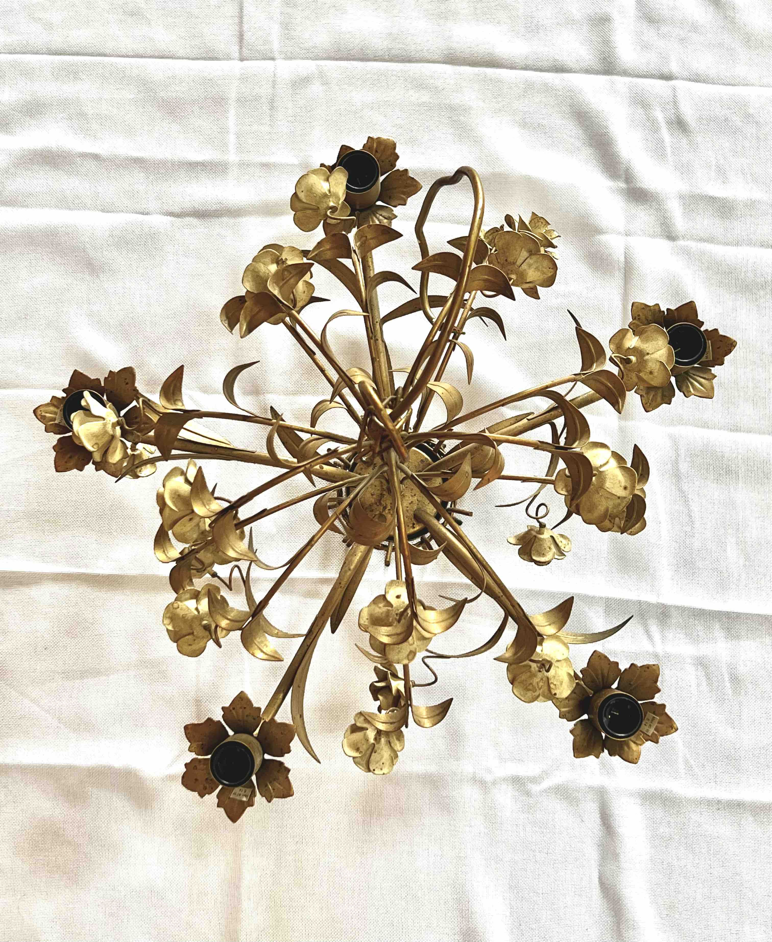 Italian golden metal chandelier with floral decoration, six lights, 1950s-60s.