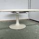 Modular tulip table JER