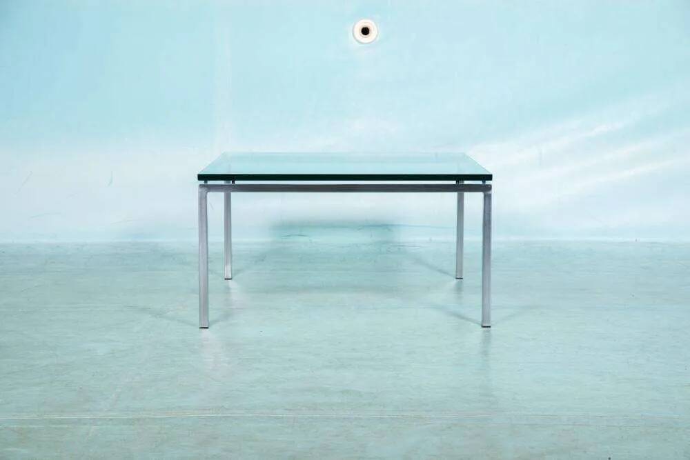 Minimalist Knoll coffee table, mid-century coffee table.