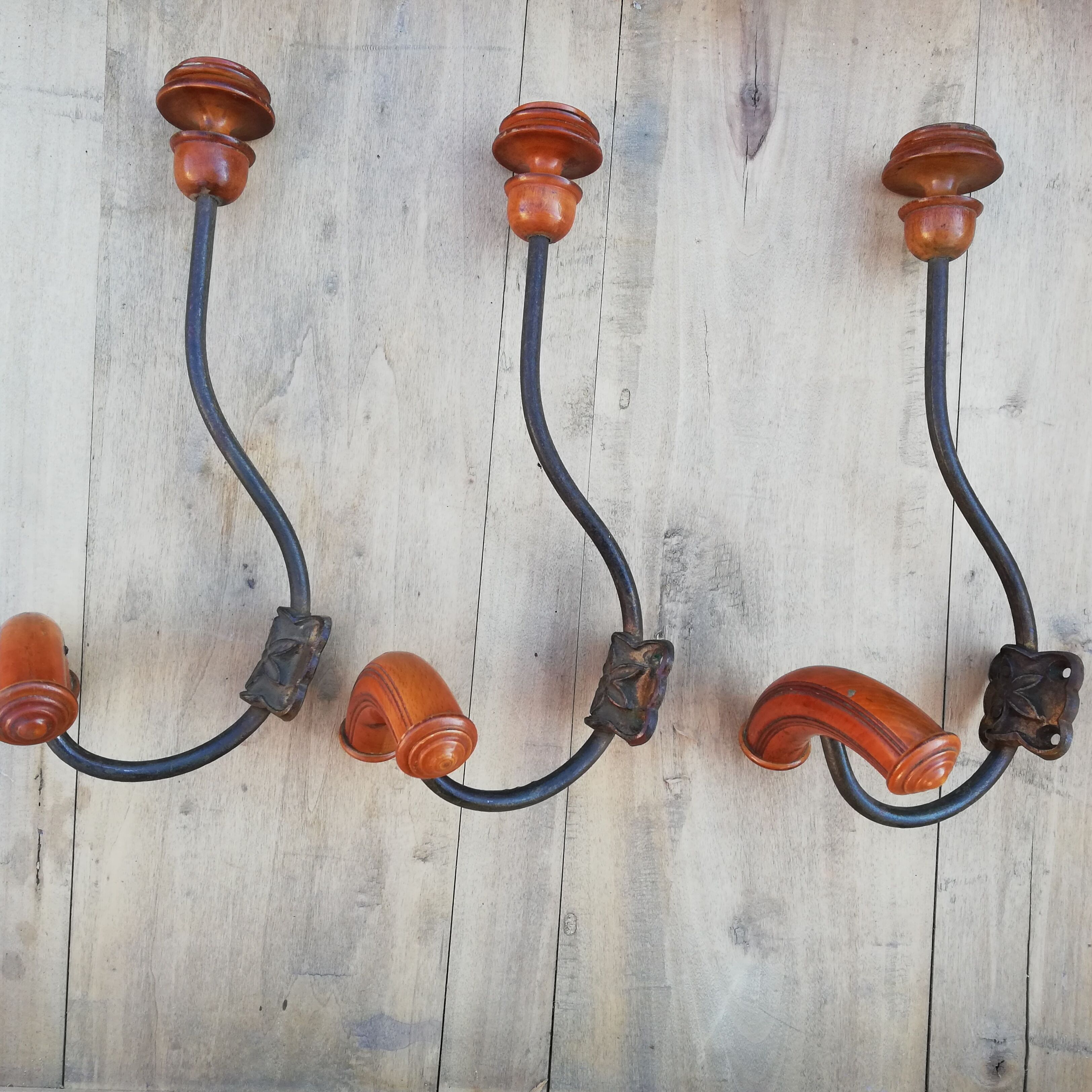 Lot of 3 hooks bistrot