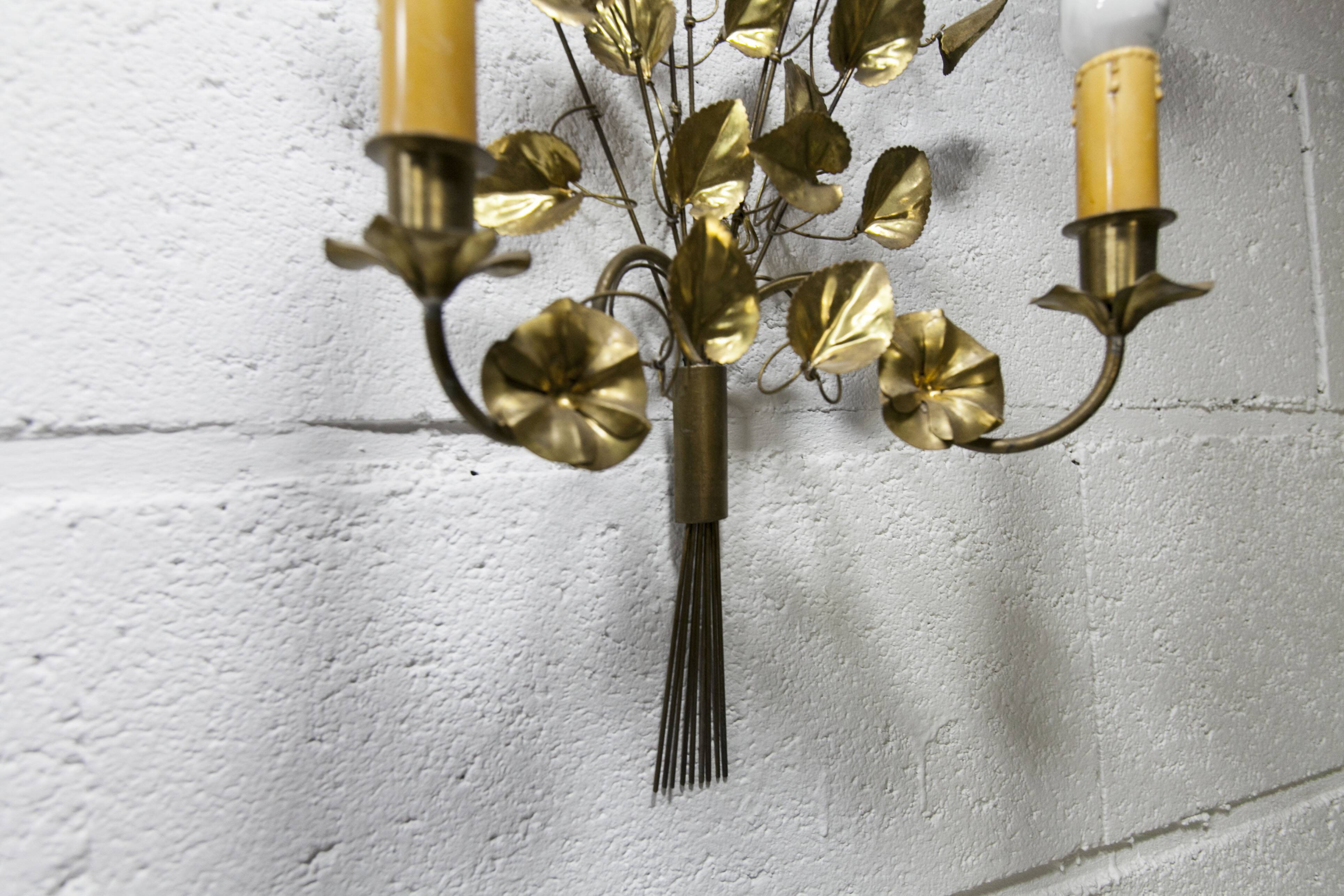 Pair of double flower bouquet sconces in brass 1960