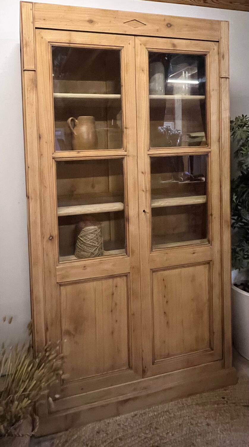 Antique Parisian wardrobe - raw solid wood: dresser bookshelf