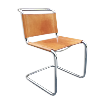 Spoletto chair in fawn leather by Bersanelli