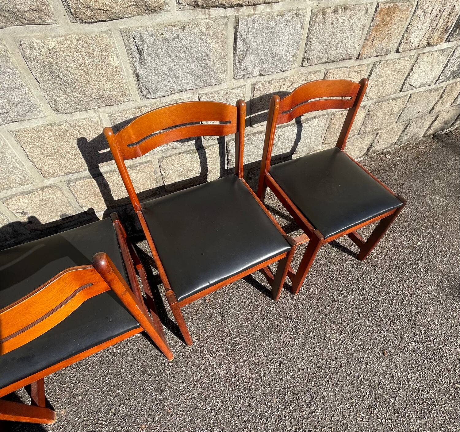 4 chaises de salle à manger style danoises